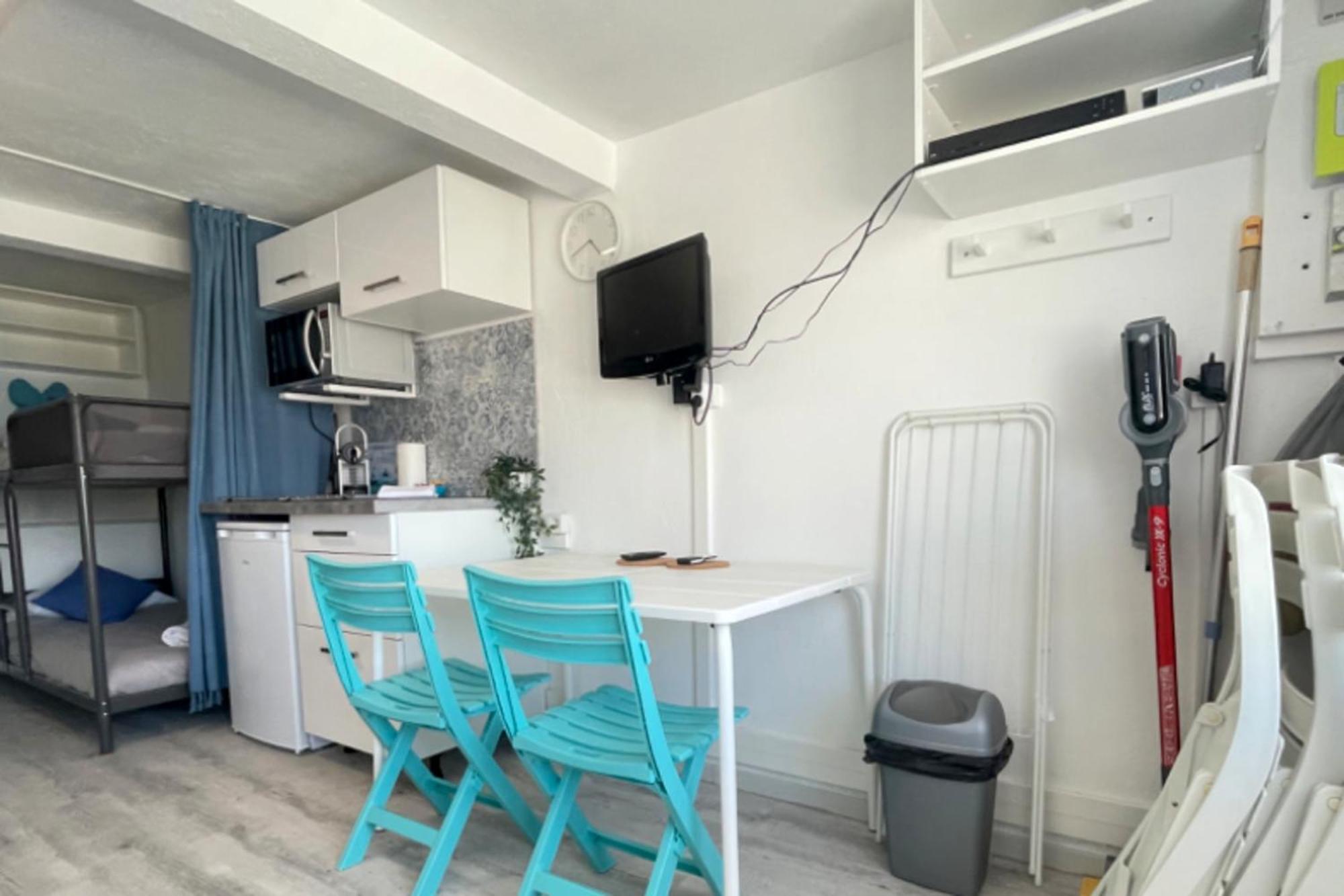Appartamento Le Vrai Cabanon De La Pointe Rouge Marsiglia Esterno foto